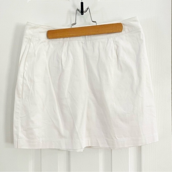 Briggs white cotton skort- Size 4P - Picture 5 of 7